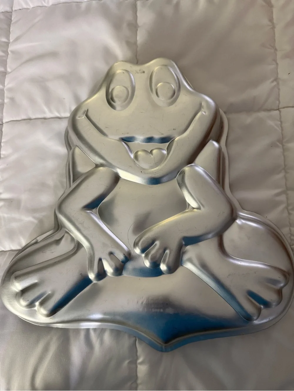 Wilton Frog Cake Pan - Green and Yellow Frog Party Pan